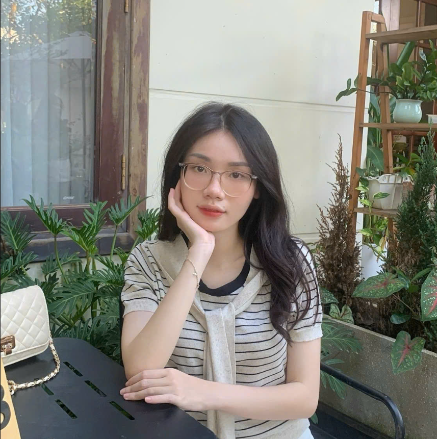 Vy Phạm Hằng